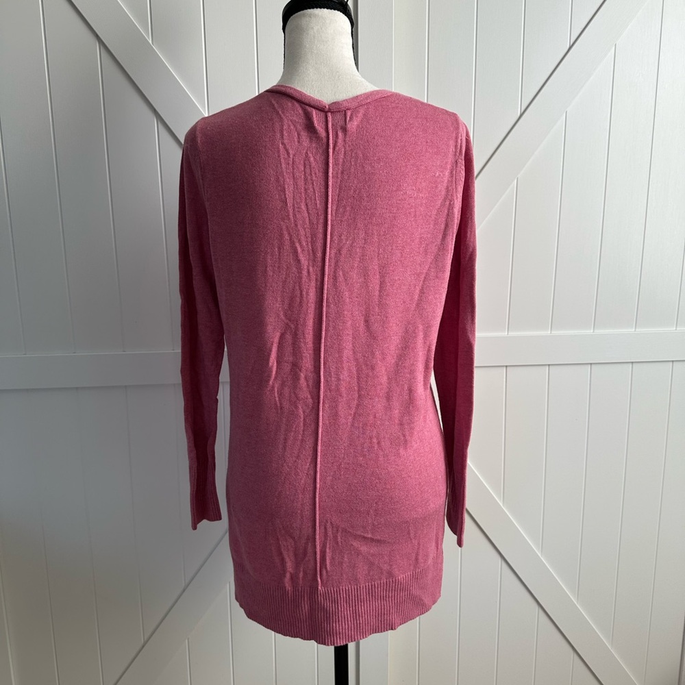 Old Navy Pink Women's Tunic Sweater Small Hi Low Hem Soft V Neck Casual - Picture 3 of 5